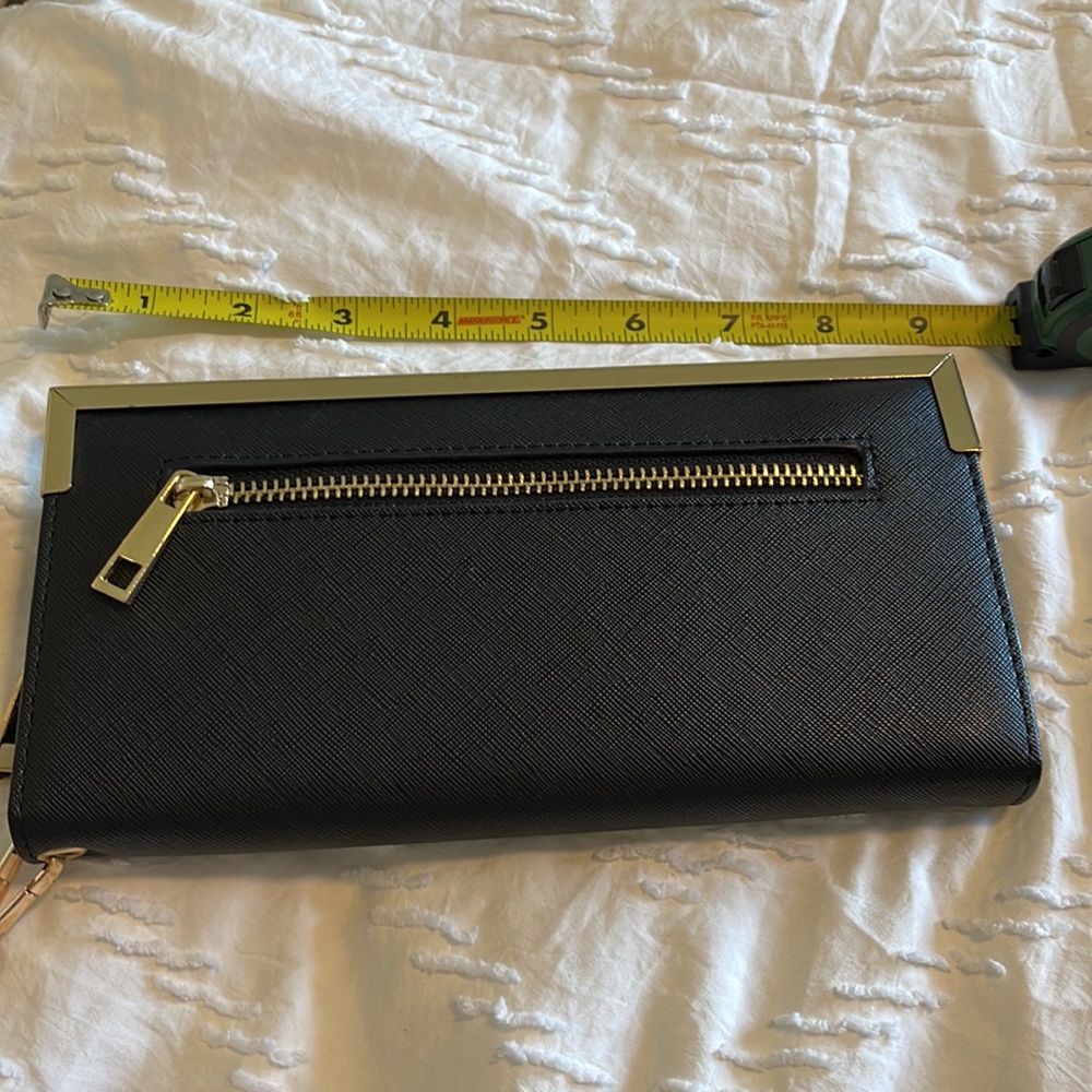 Black Wallet/Wristlet - Picture 4 of 5